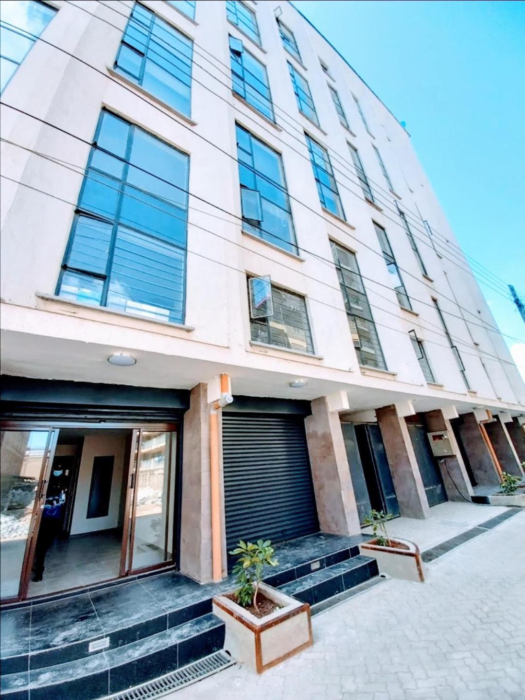 Lovely & Cozy Compact Studio Near Airport With Rooftop View Apartment Найроби Екстериор снимка