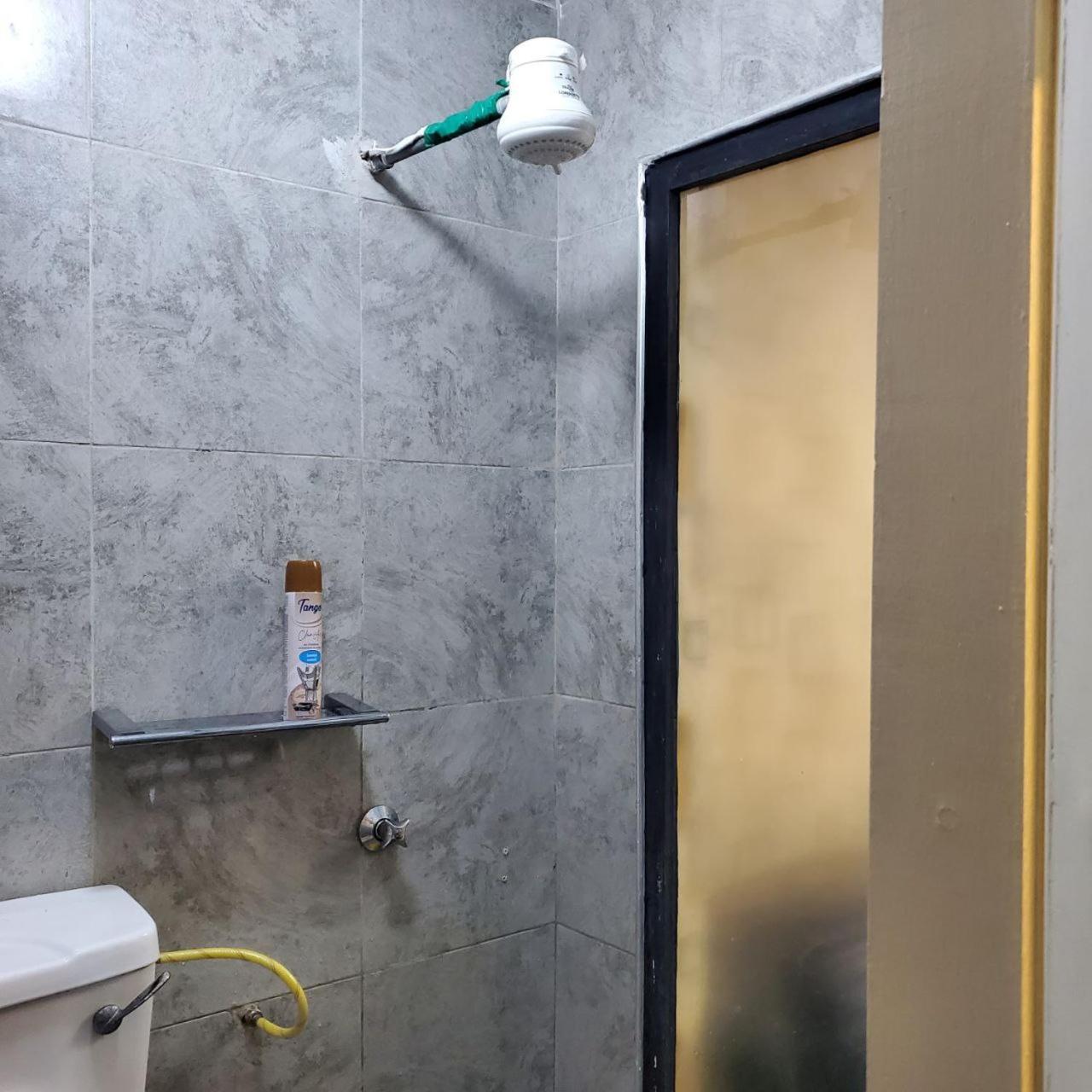 Lovely & Cozy Compact Studio Near Airport With Rooftop View Apartment Найроби Екстериор снимка