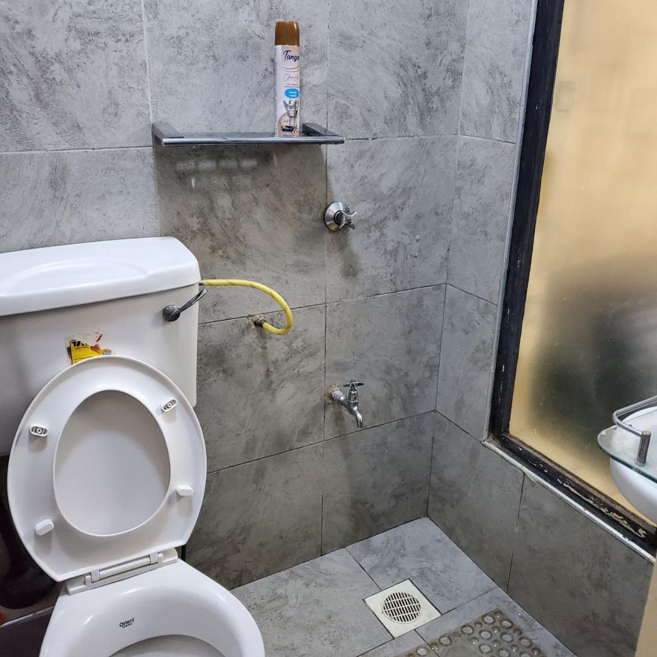 Lovely & Cozy Compact Studio Near Airport With Rooftop View Apartment Найроби Екстериор снимка